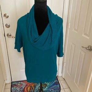 Green women’s top